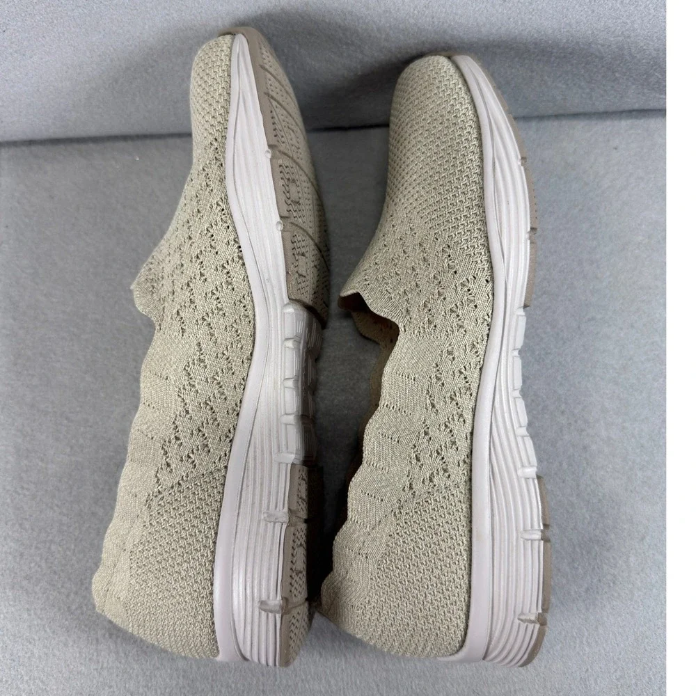 Skechers Seager Stat Classic Fit Women 9 Taupe Knit Memory Foam Slip On Loafers